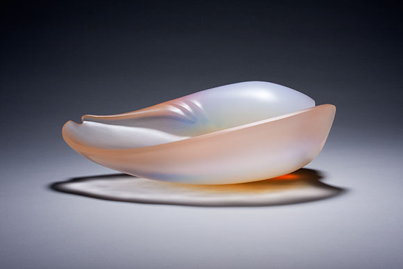 Voluta - peach opalescent